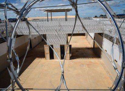 Dois detentos fogem da penitenciária de Anápolis nesta quarta-feira (25)