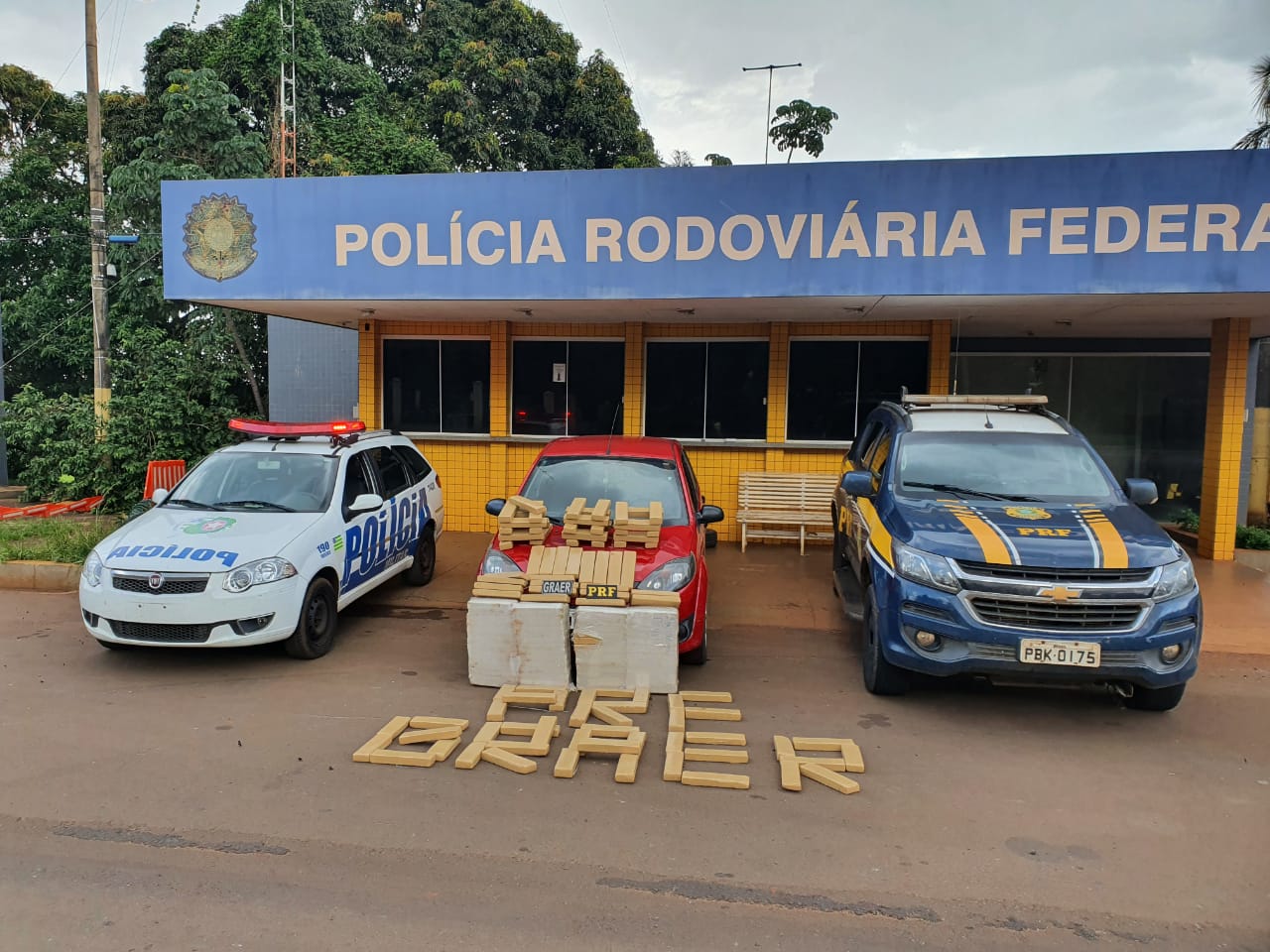 Graer apreende mais de 2 toneladas de maconha em Jataí e MS