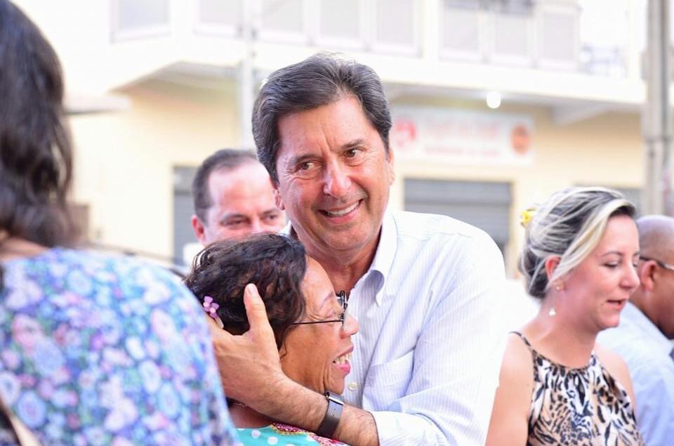 Maguito está traqueostomizado, com diálise contínua e quadro estável