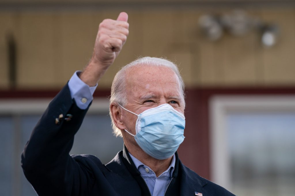 EUA já aplicaram 1ª dose de vacina em mais da metade da população adulta (Foto: Divulgação)