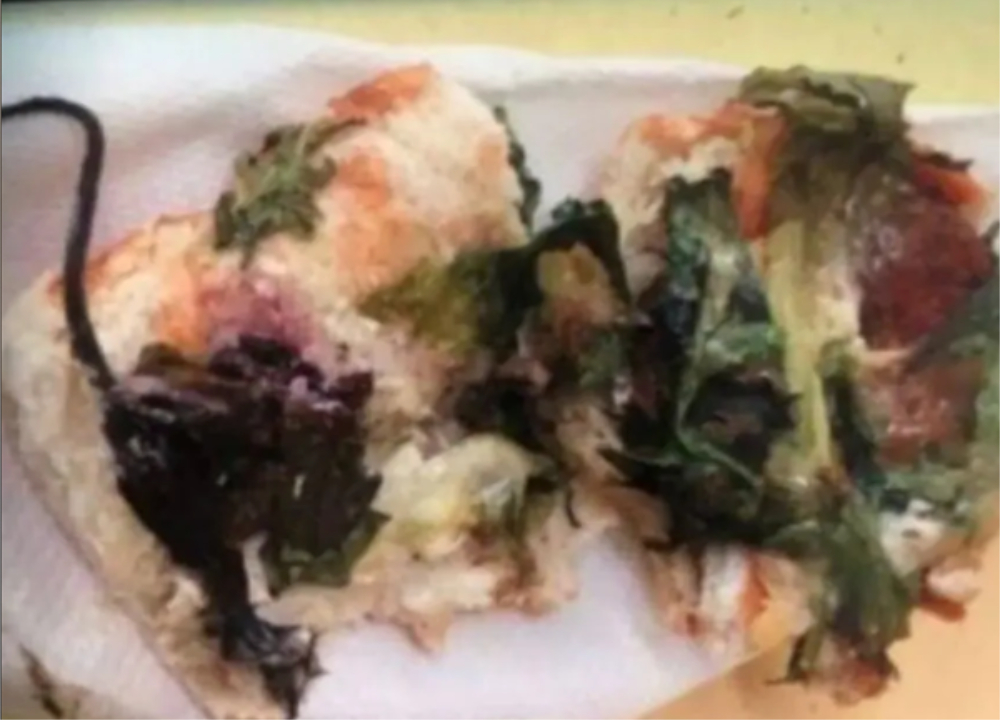 Funcionário de hospital encontra rato cozido dentro de sanduíche