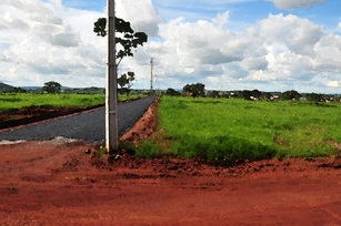 MP denuncia ex-prefeitos de Nova Crixás por doação ilegal de lotes - ministério