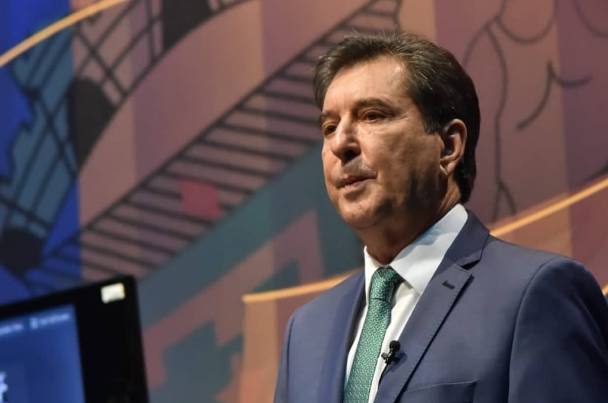 Partido pede cassação de Maguito e prontuários médicos do prefeito