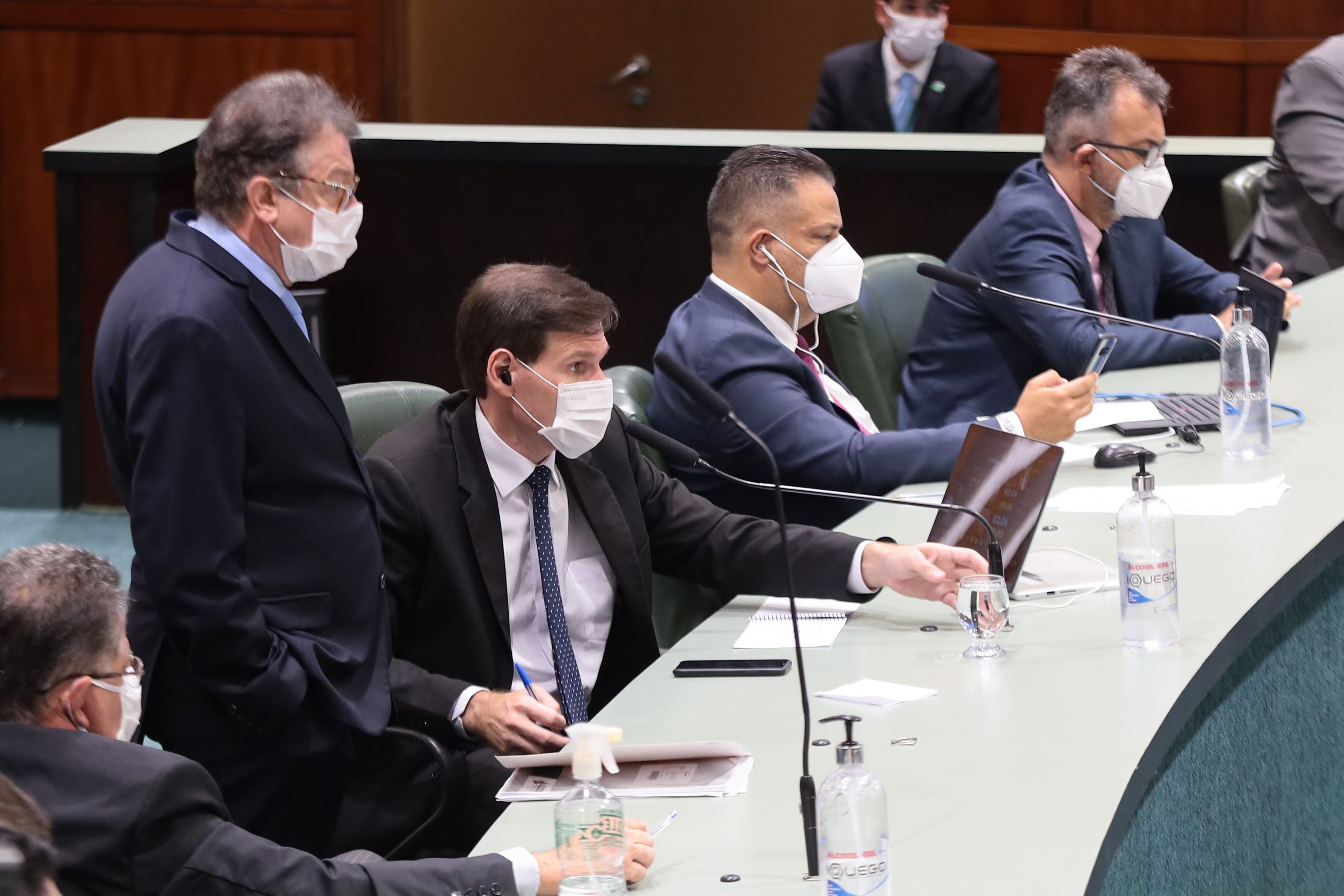 Maioria dos deputados é a favor dada vacinação facultativa e proíbe imunização compulsória em Goiás (Foto: Ruber Couto/Alego)