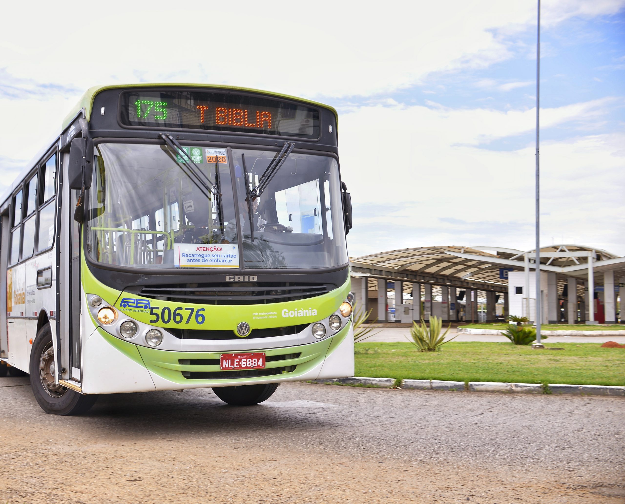CMTC estuda incluir na tarifa de ônibus o preço da manutenção dos abrigos