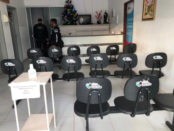 Clínica supostamente usada na fraude que lesou a prefeitura de Piracanjuba (Foto: Polícia Civil)