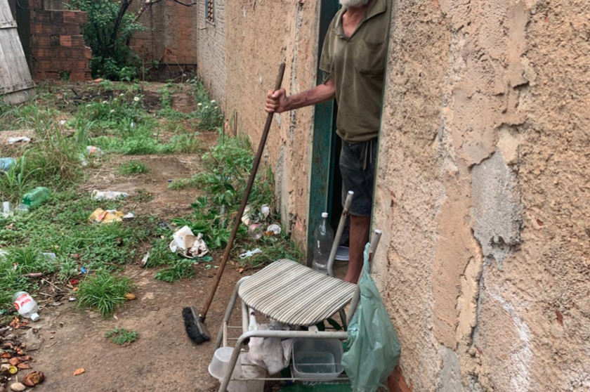 Foto tirada durante a operação da Polícia Civil contra violência praticada em idosos