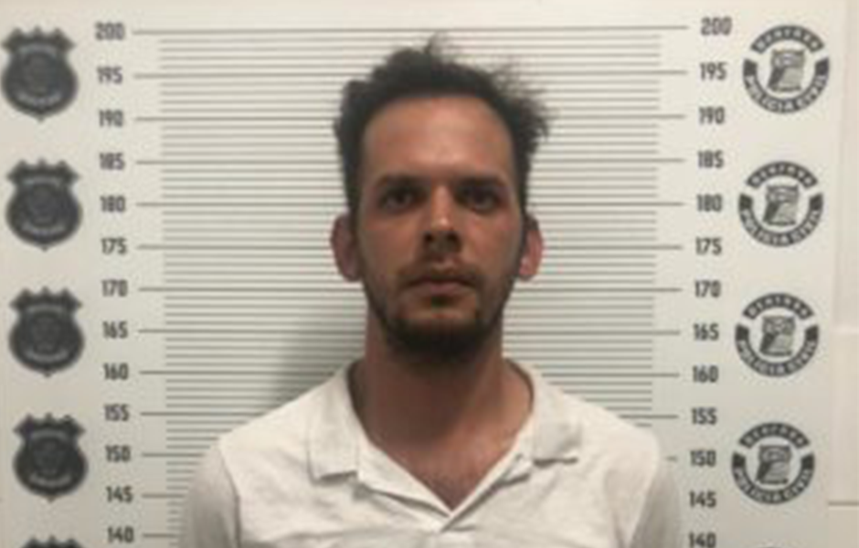 Homem rouba carro, se arrepende e escreve carta pedindo de desculpas, em Goiânia