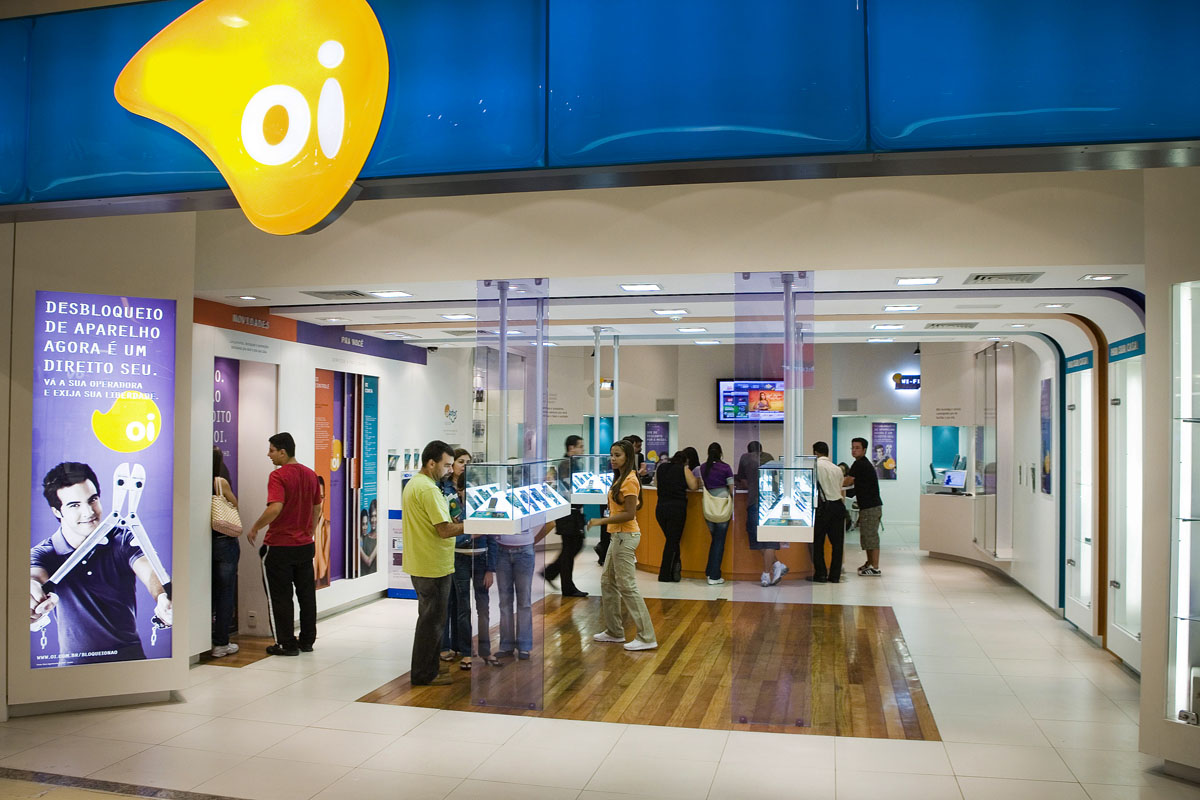 Consórcio compra ativos da Oi e empresa deve desaparecer do mercado móvel
