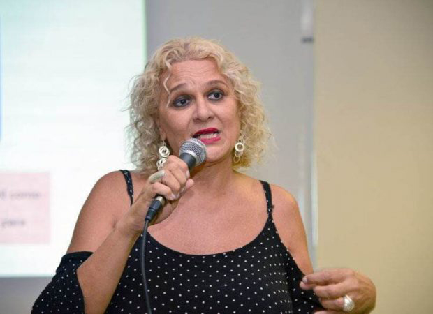 Saúde sexual é tema de livro da psicóloga Beth Fernandes