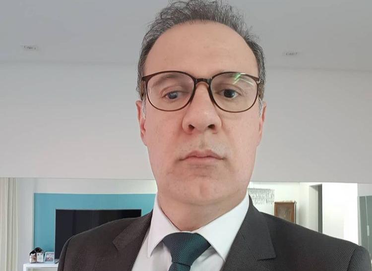 Em forma de versos, juiz autoriza exumação e traslado dos restos mortais de missionários