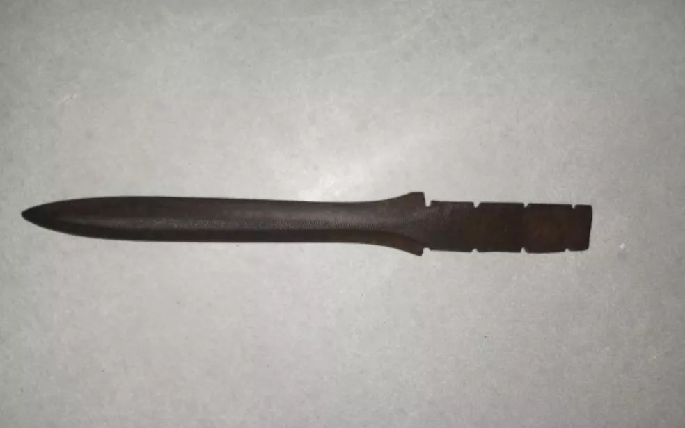 Passageiro denuncia que foi esfaqueado por motorista de app durante discussão pelo preço da viagem