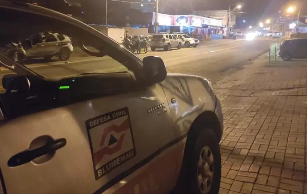 Dona de bar e clientes agridem fiscais durante inspeção contra a Covid-19