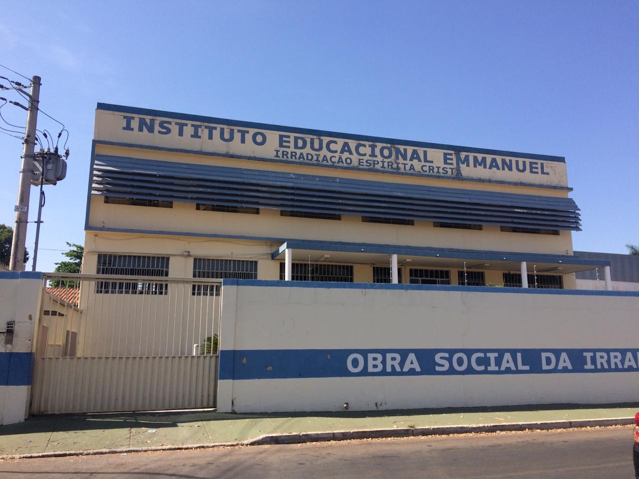 Servidores públicos de escolas conveniadas dizem que não receberam bônus do governo