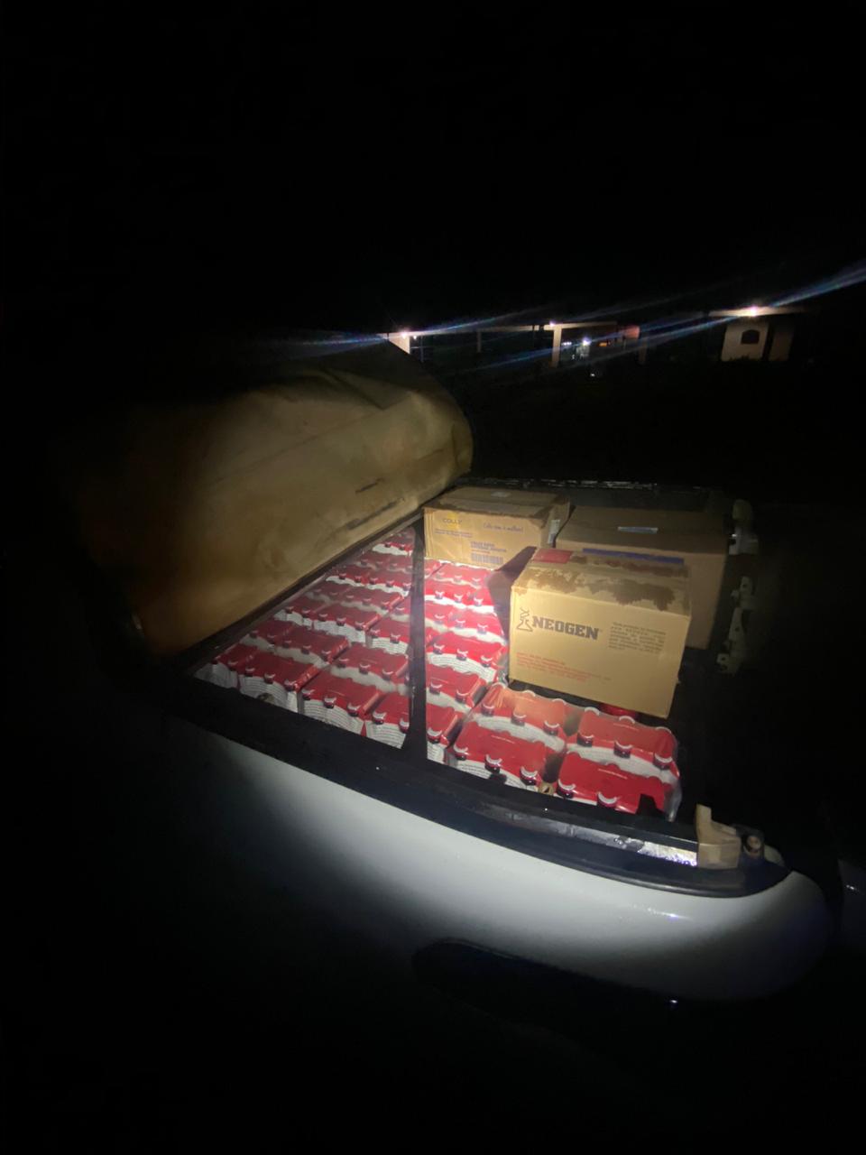 Policiais apreendem diversas mercadorias sem notas fiscais no Leste de Goiás