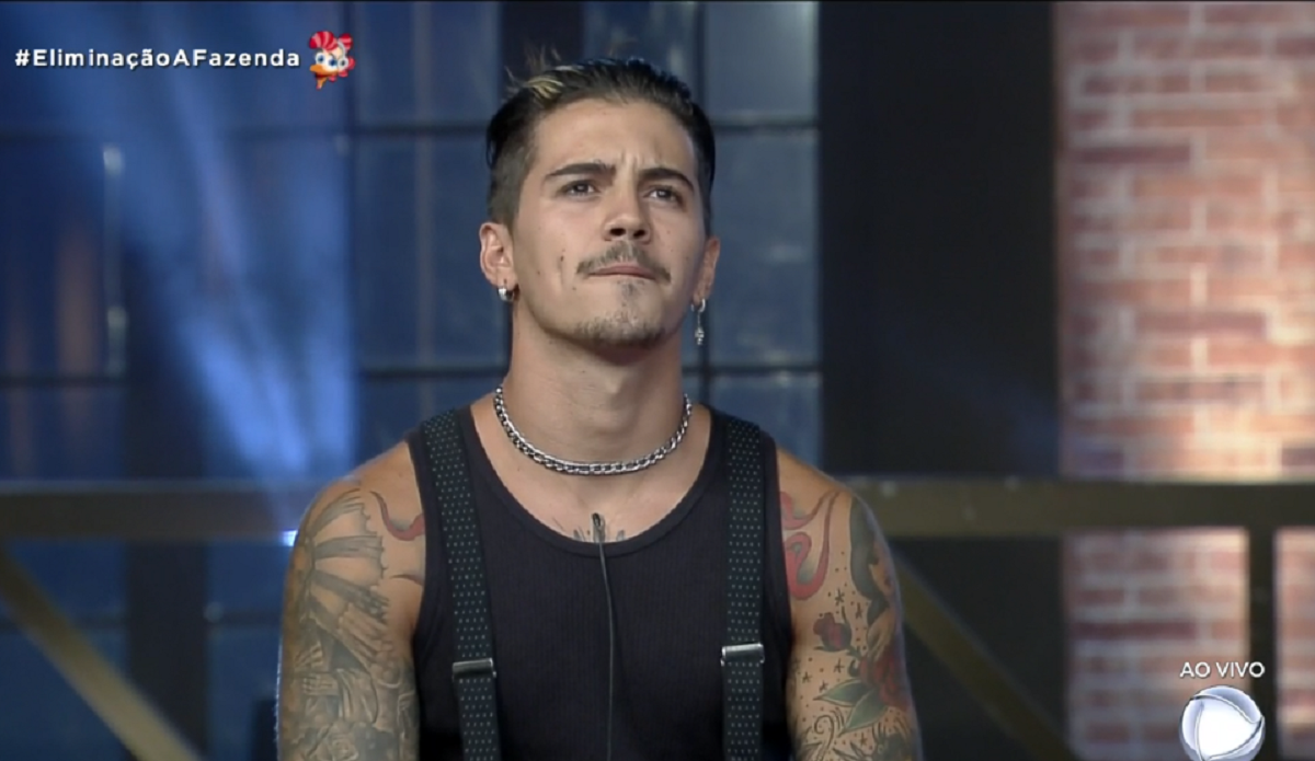 Confusão com Biel termina em afastamento de cinegrafista em A Fazenda