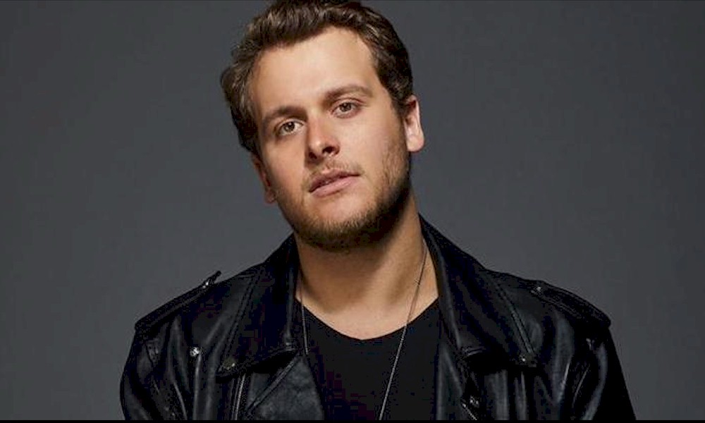 DJ brasileiro Bruno Martini remixa música de Lady Gaga; "Ela amou"