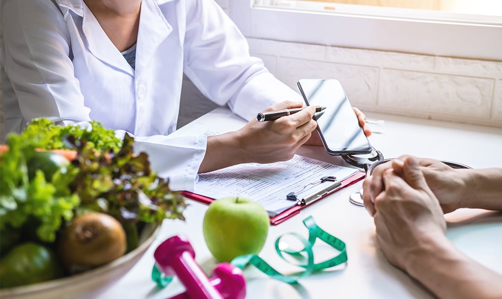 Confira 6 hábitos saudáveis para começar 2021 com o pé direito e melhorar a qualidade de vida. (Foto: reprodução)