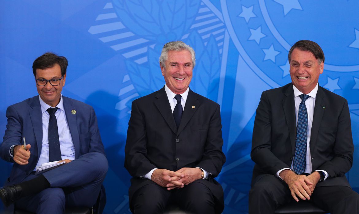 Novo ministro apela para que governantes não decretem lockdown - turismo - brasil-