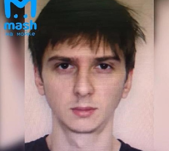 Modelo da Vogue é presa após matar namorado com facada no coração