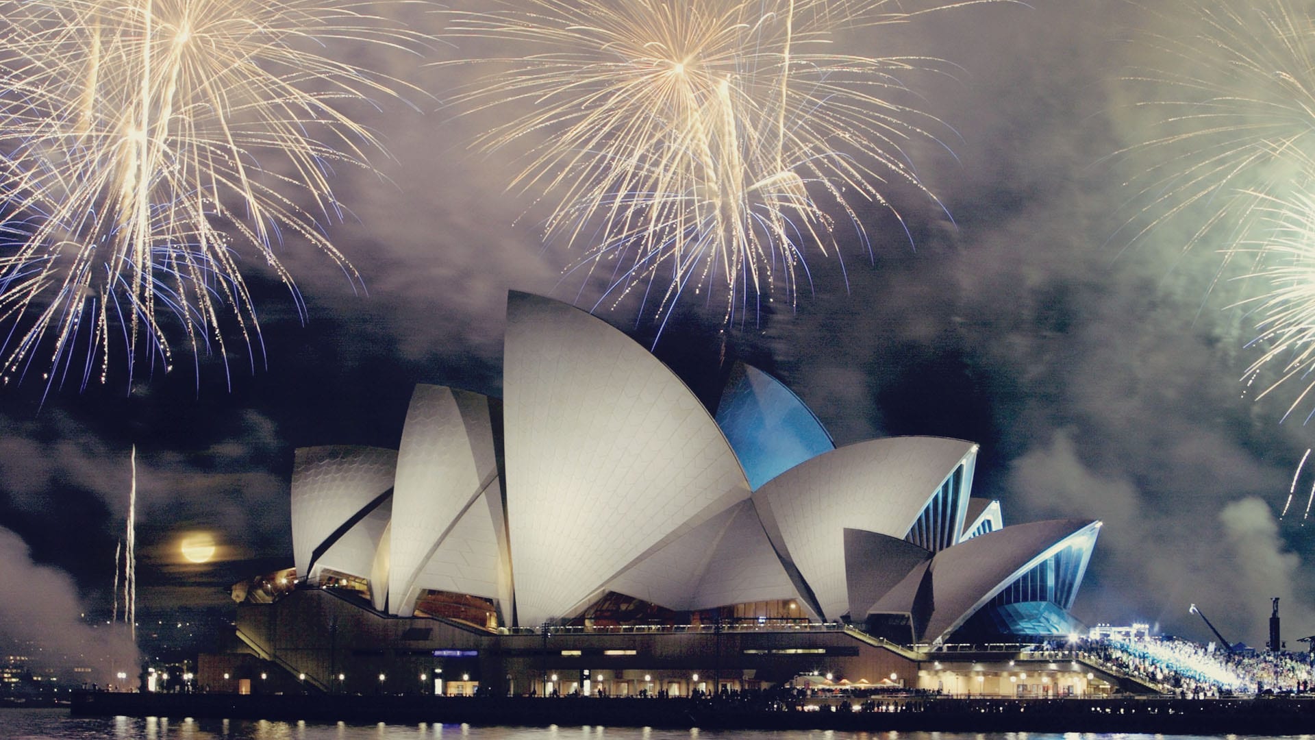 Queima de fogos de artifício em Sydney, na Austrália (Foto: Divulgação)