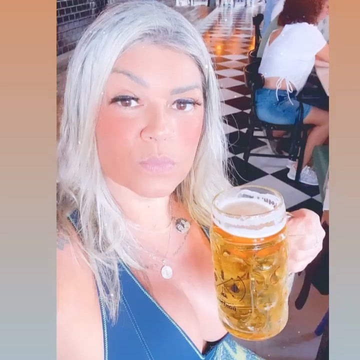 Uma mulher foi vítima de assédio ao ser identificada como "moça do peitão" em comanda de restaurante do Rio de Janeiro. (Foto: reprodução)