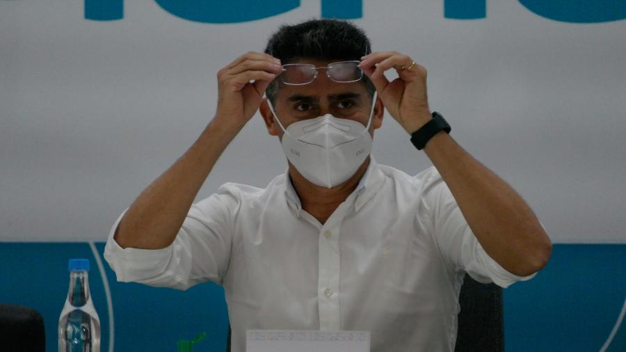 O Ministério Público do Amazonas (MP-AM) pediu a prisão do prefeito de Manaus por suposta fraude na vacinação. (Foto: reprodução/Estadão)
