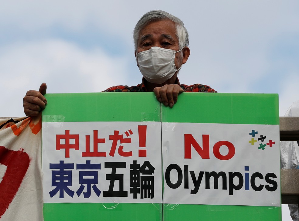 Protesto contra os Jogos de Tóquio (Foto: REUTERS/Kim Kyung-Hoon)