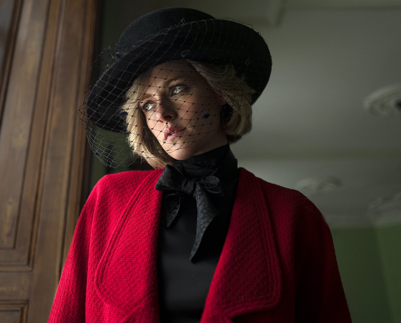 Confira visual de Kristen Stewart como Princesa Diana em novo filme