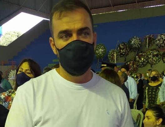 Prefeito de Aparecida, Gustavo Mendanha (Foto: James Mateus)