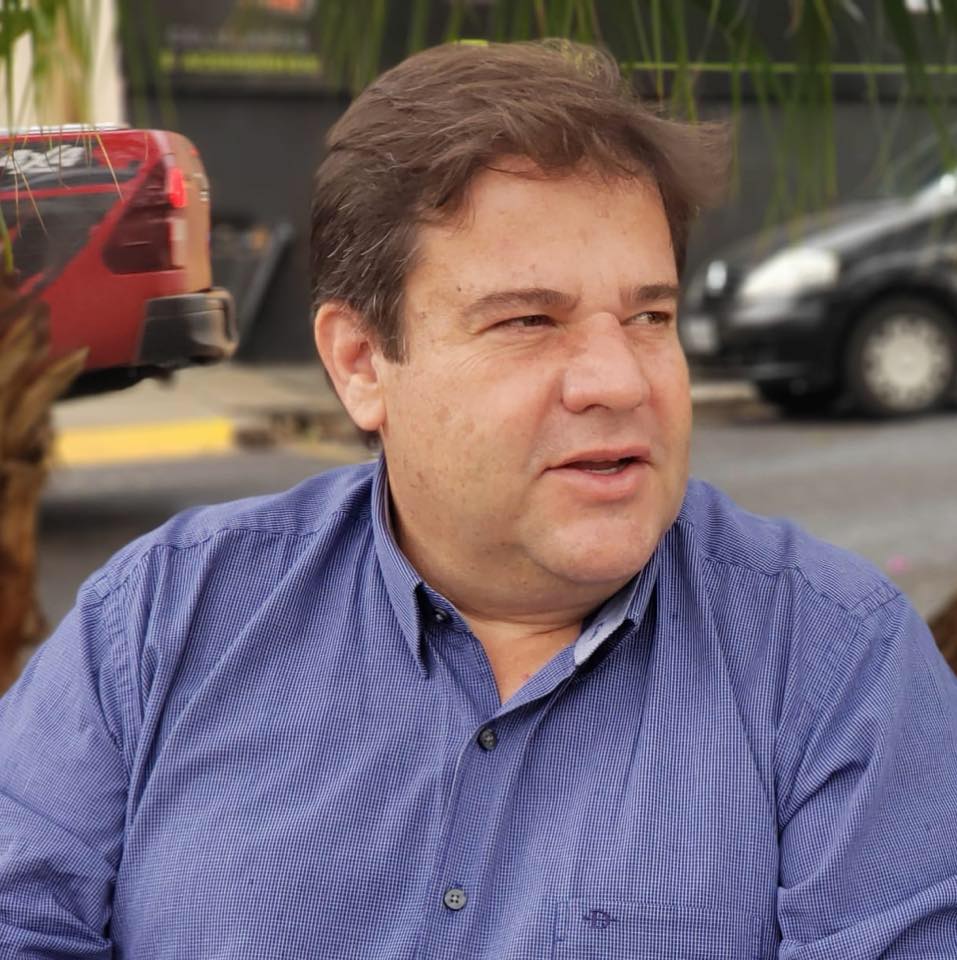 "Socorrer pequenos empresários ajuda os grandes", diz diretor da associação