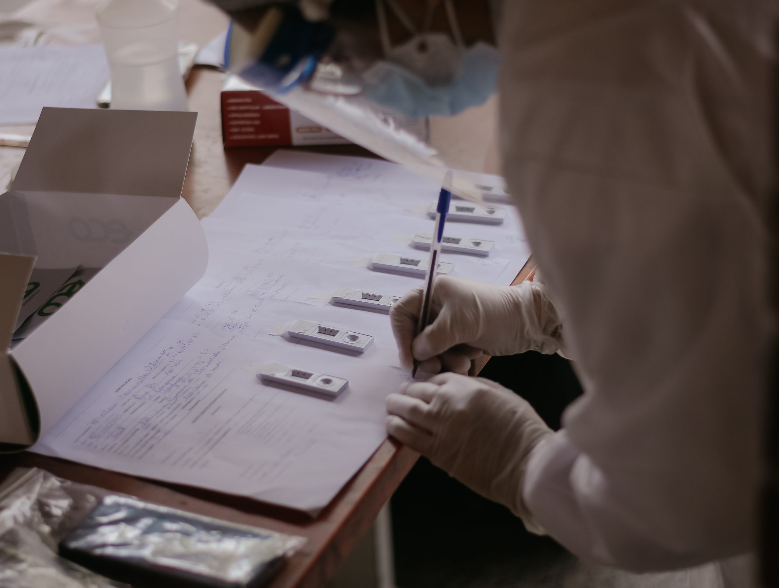 Covid-19: Brasil registra 3.451 casos e 143 mortes em 24 horas