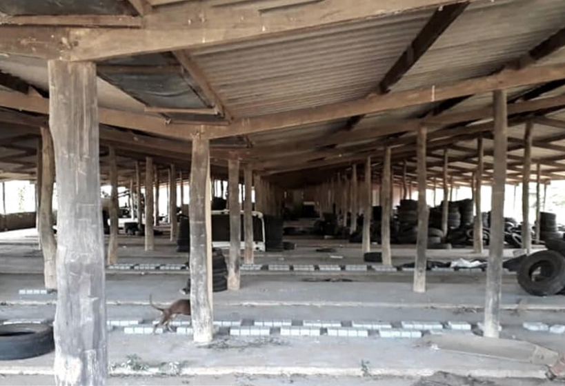 Local está abandonado, com dívida de aproximadamente R$ 450 mil (Foto: Agência Press)