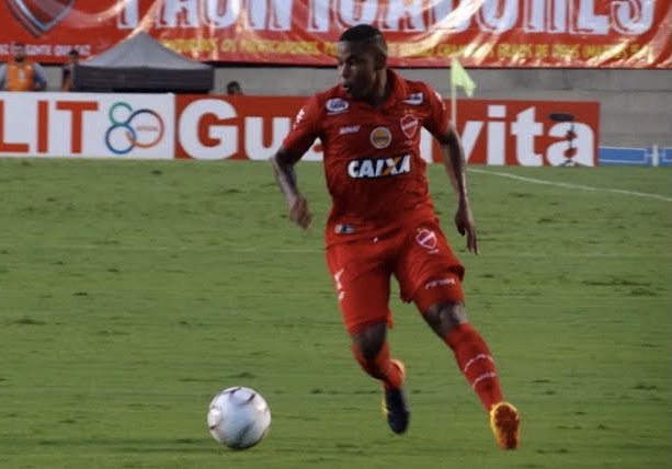 Vila Nova e Brasiliense começam a decidir vaga na final da Copa Verde