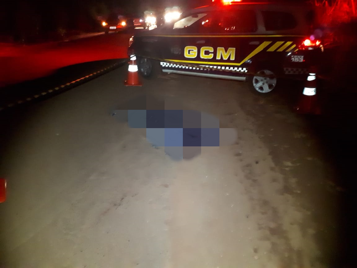 Motociclista morre após bater de frente com veículo na GO-462, em Goiânia