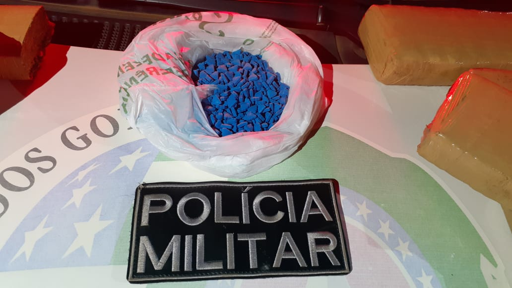 PM apreende drogas dentro de ambulância da Prefeitura de Vila Boa