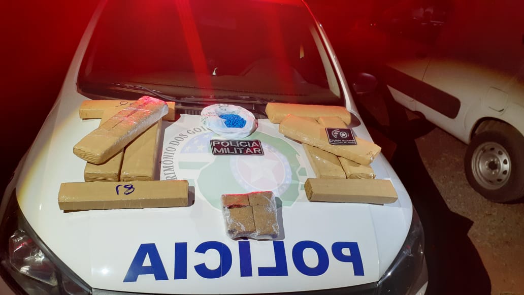 PM apreende drogas dentro de ambulância da Prefeitura de Vila Boa