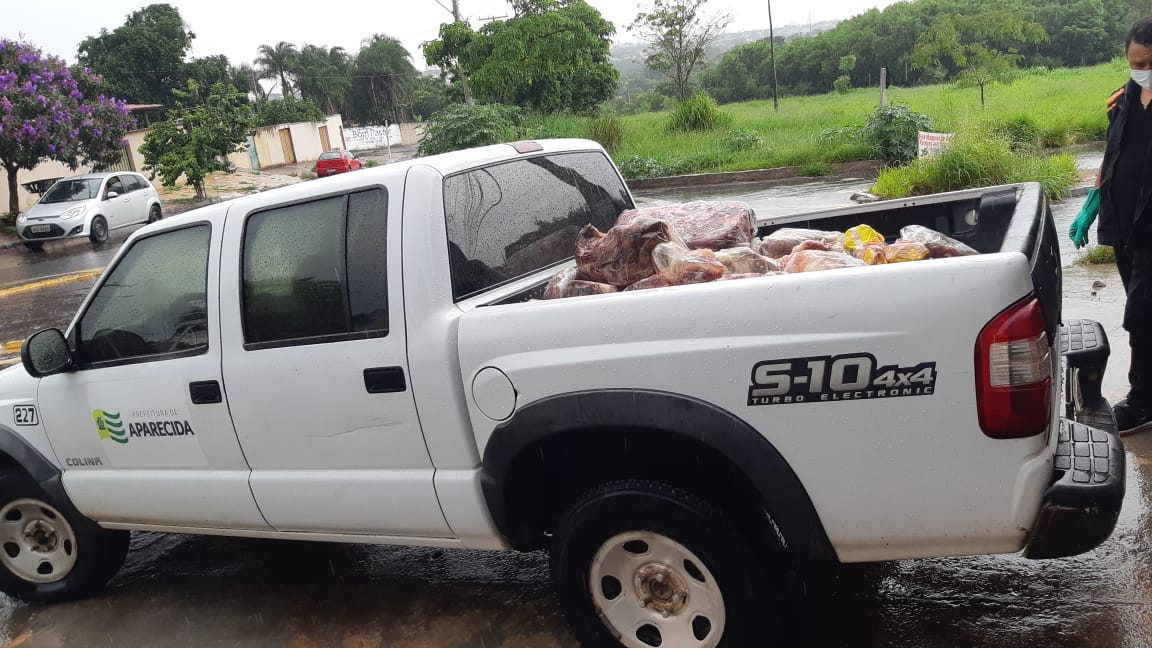Mais de uma tonelada de carnes vencidas é apreendida em Aparecida