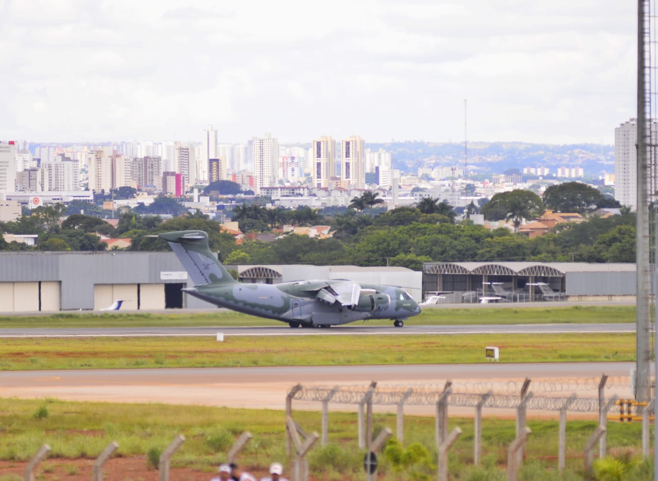 Ninguém ficará sem vacina por estar fora da cidade que reside, diz secretário