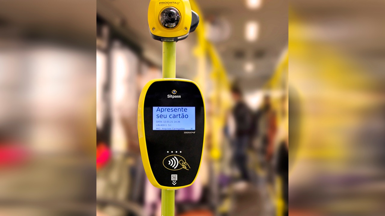 Apresentação dupla do cartão de embarque só é necessária no primeiro acesso do usuário após implantação da nova bilhtegem (Foto: Jucimar de Sousa/Mais Goiás)