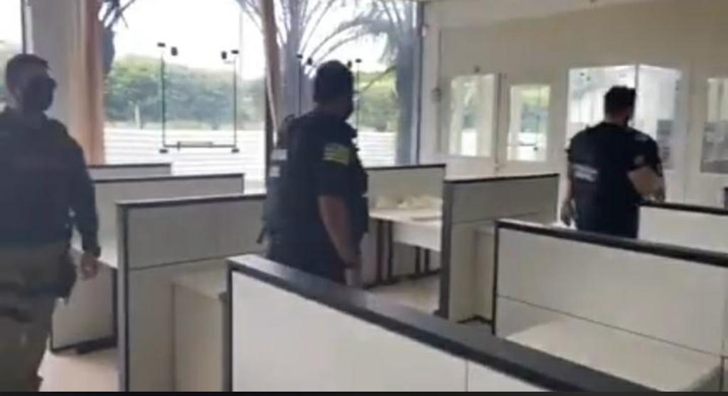 Polícia prende secretário, esposa e mais duas por fraudar processo seletivo em Alto Horizonte