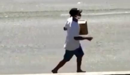 Ladrão finge ser ambulante para assaltar motoristas; vídeo