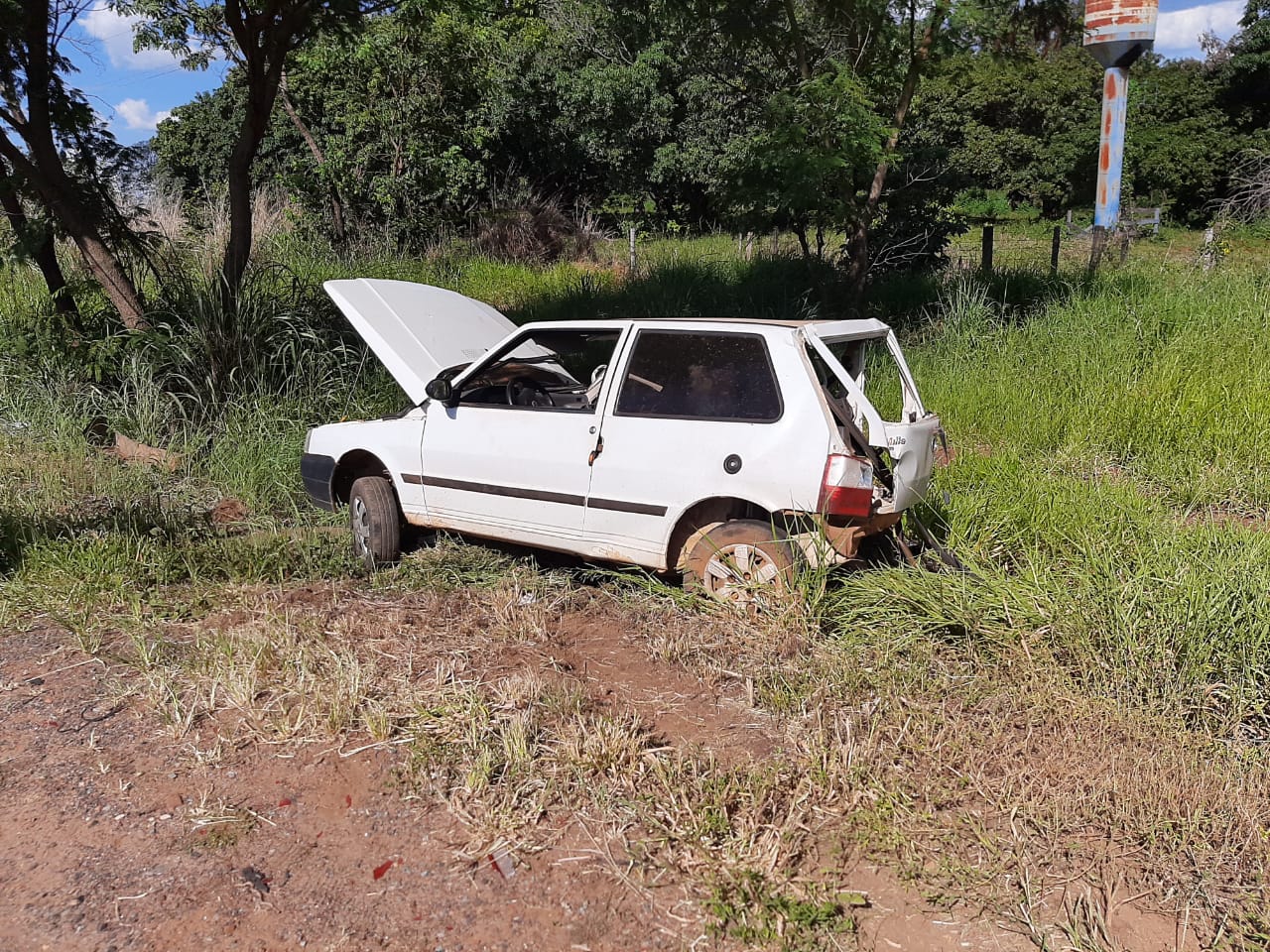Jovem morre em acidente entre dois veículos na GO-139, em Caldas Novas