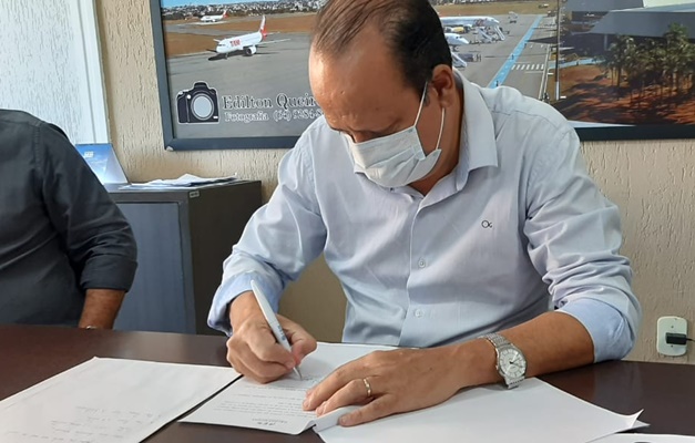 Decreto de Caldas reduz tempo de funcionamento de comércios e define aglomeração