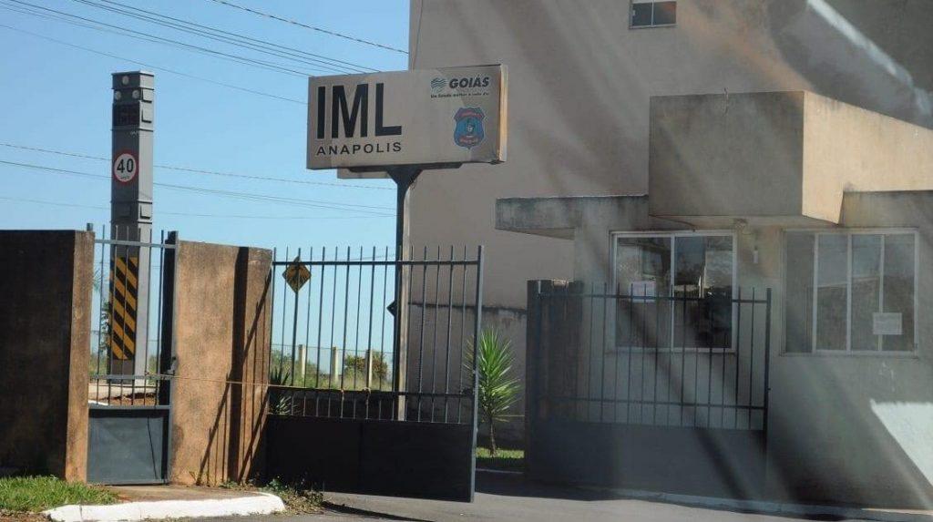 orpo em estado de decomposição é encontrado em Anápolis