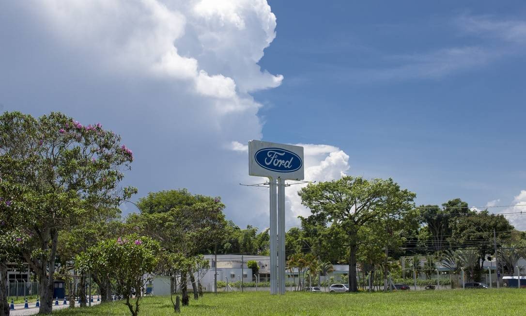 Montadoras rebatem Bolsonaro sobre saída da Ford: 'Não queremos subsídio, mas competitividade'