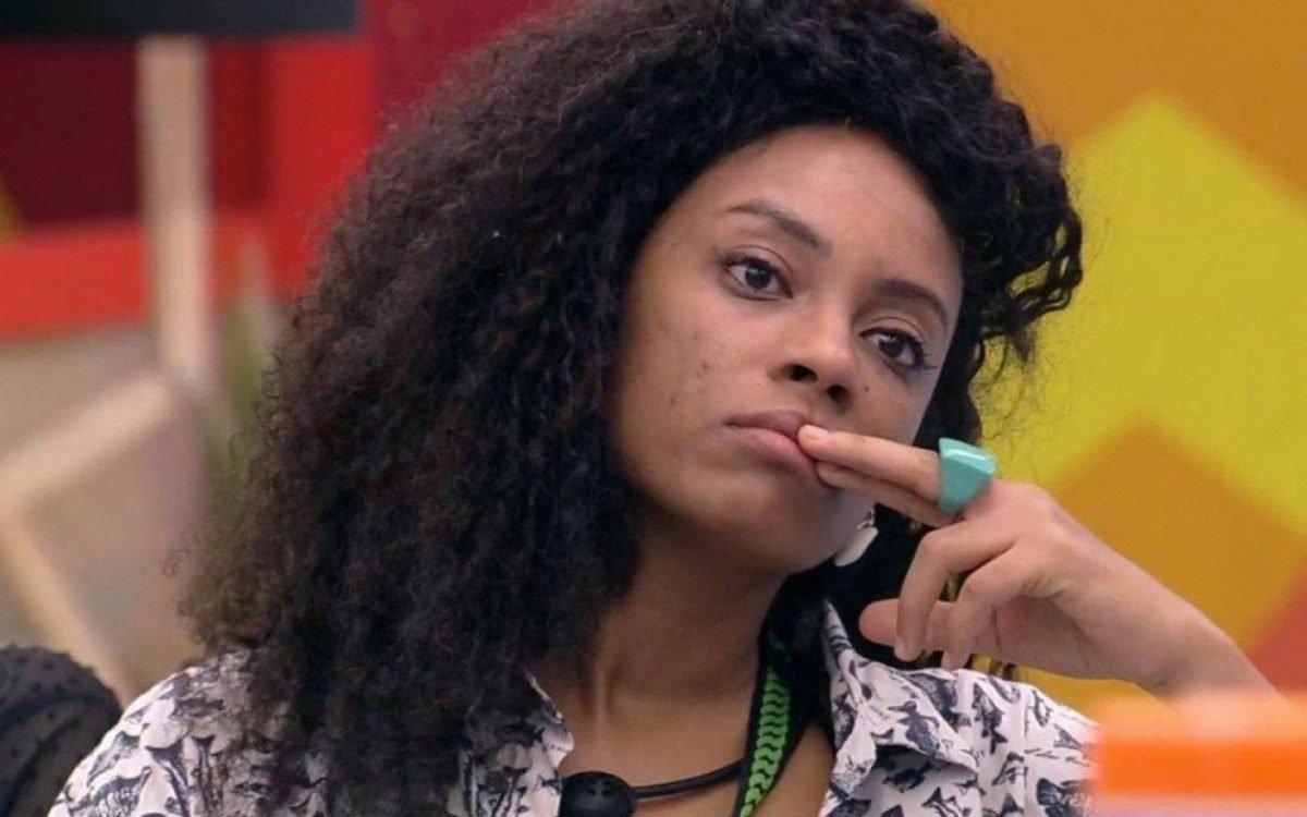 BBB 21: Elza Soares critica Lumena: "o mundo vai além do próprio umbigo"