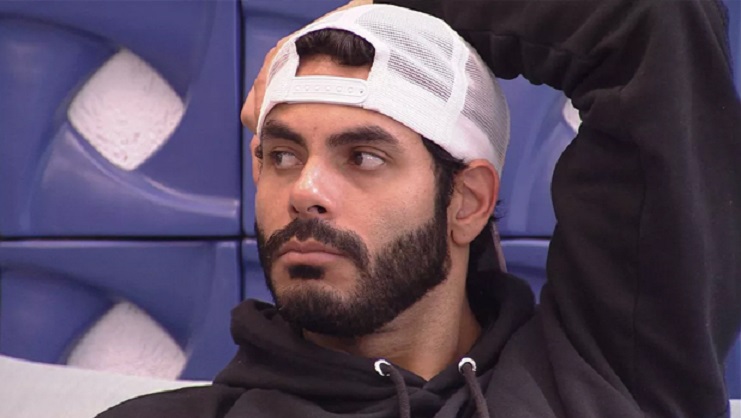 homofóbico cantor sertanejo rodolffo BBB 21: Equipe de Rodolffo ameaça processar quem o acusar de homofobia