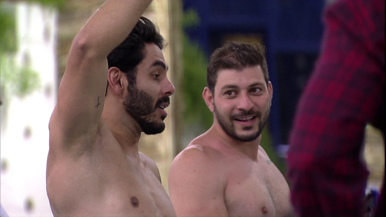 Israel dupla sertaneja BBB 21: Caio e Rodolffo 'formam' dupla sertaneja; Israel comenta