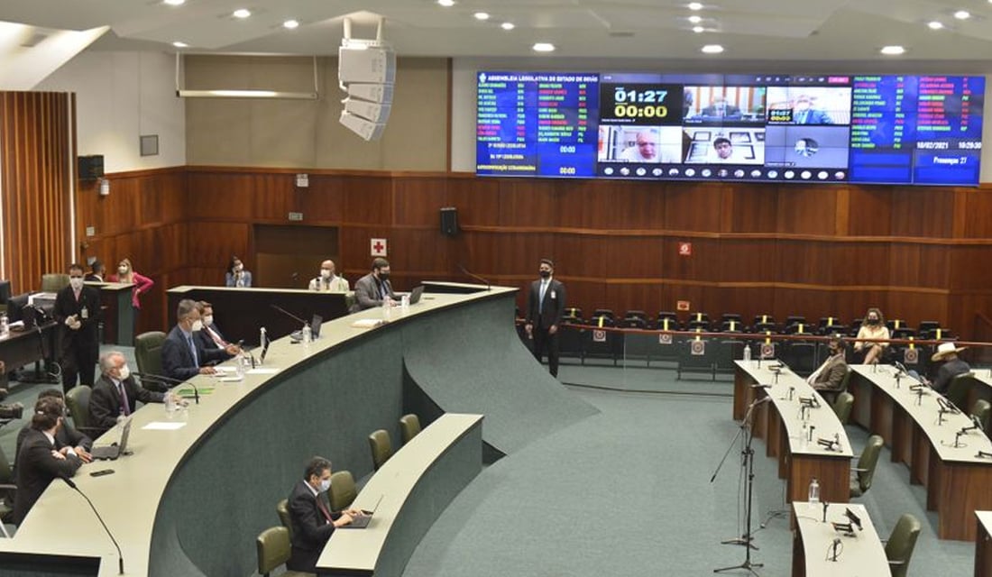 A Assembleia Legislativa de Goiás (Alego) inicia, nesta terça-feira (23), a apreciação e votação de um pacote com 92 vetos do governo de Goiás